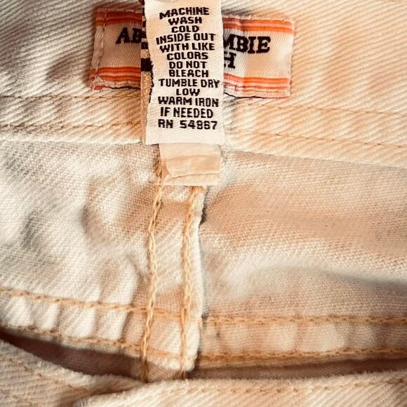 Abercrombie-fitch Women's White Jeans, Size 4 Y2K - Picture 3 of 8